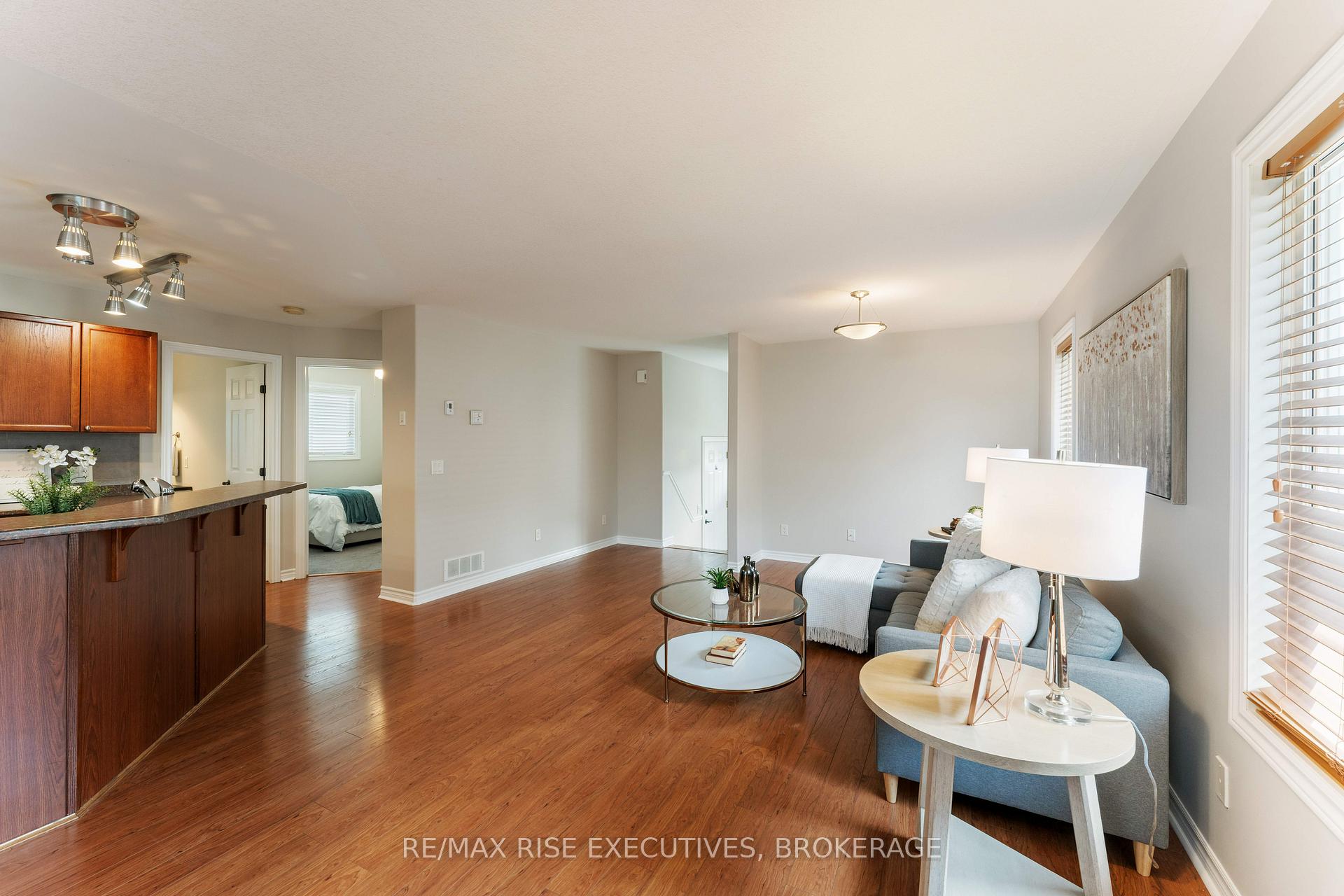 Photo 6 of 138 Speers Boulevard, Loyalist, Amherstview — HOMEH