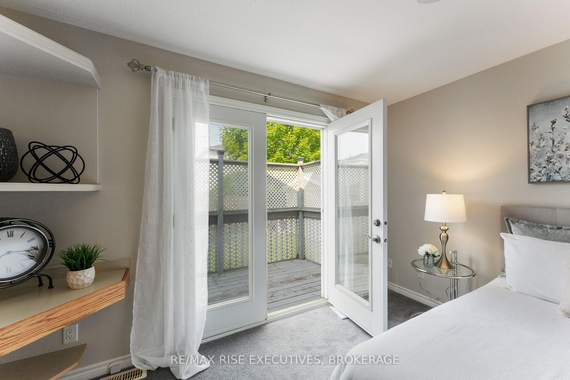Photo 23 of 138 Speers Boulevard, Loyalist, Amherstview — HOMEH