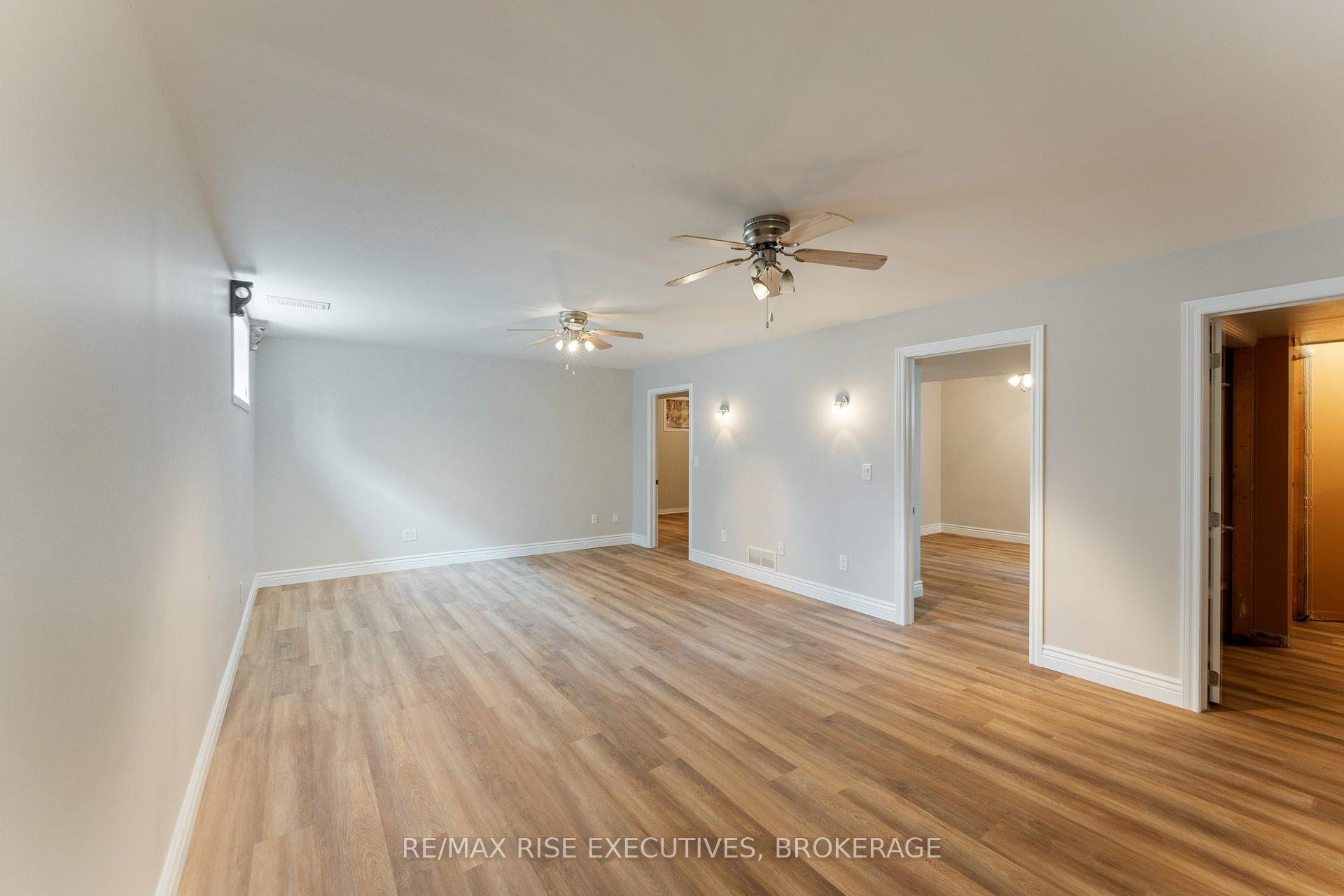 Photo 28 of 138 Speers Boulevard, Loyalist, Amherstview — HOMEH