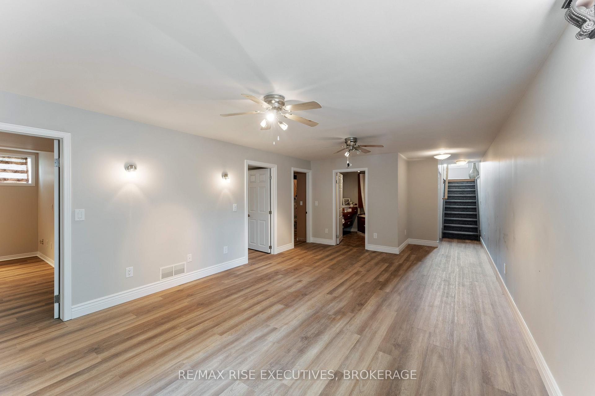 Photo 29 of 138 Speers Boulevard, Loyalist, Amherstview — HOMEH