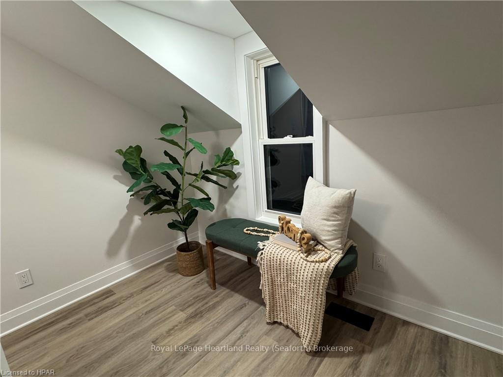 Photo 19 of 42 George Street E, Huron East, Seaforth — HOMEH