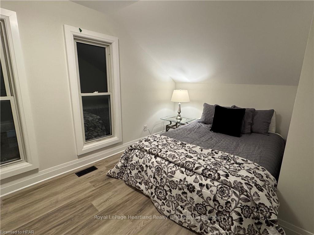 Photo 22 of 42 George Street E, Huron East, Seaforth — HOMEH