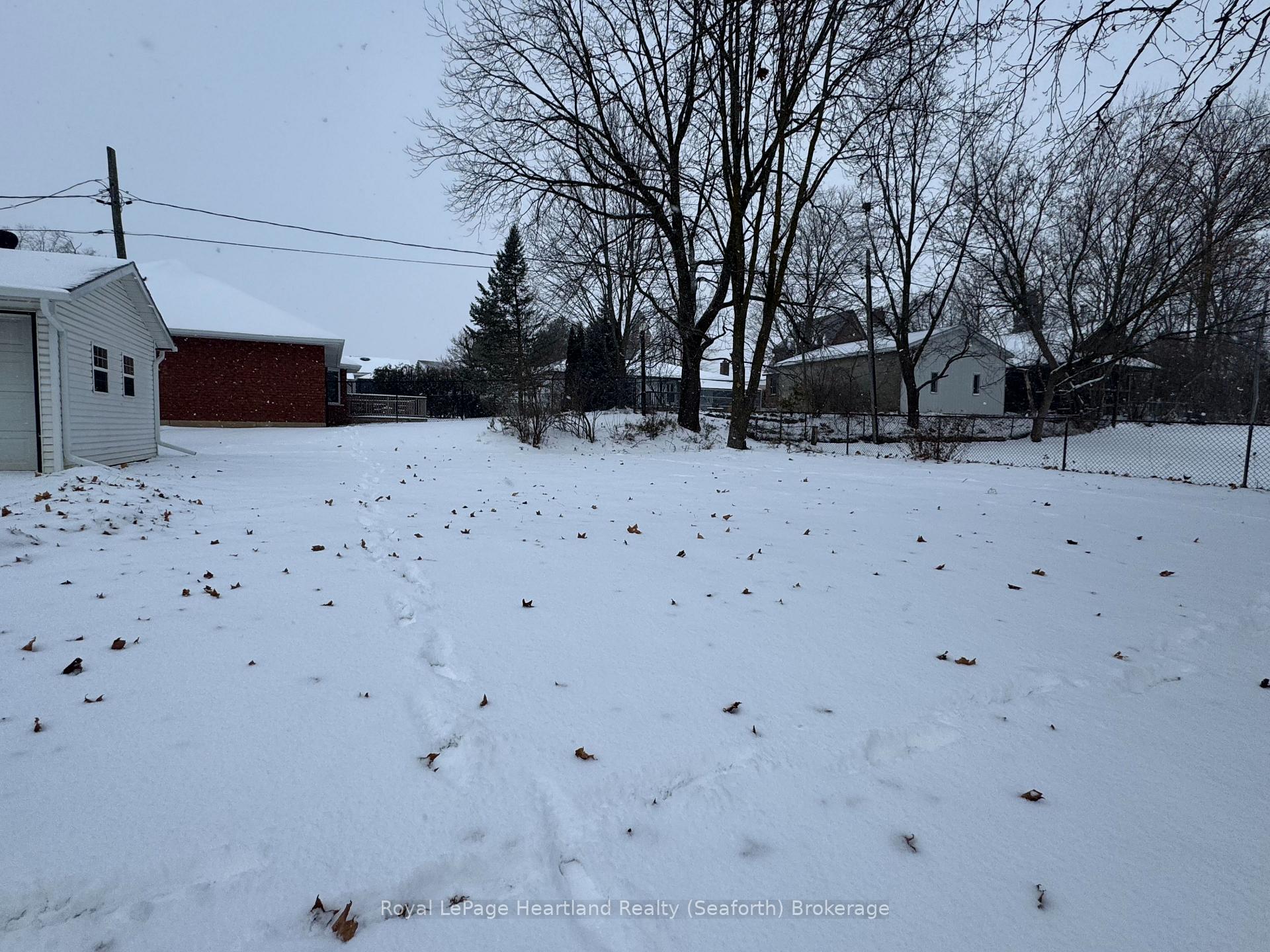 Photo 34 of 42 George Street E, Huron East, Seaforth — HOMEH