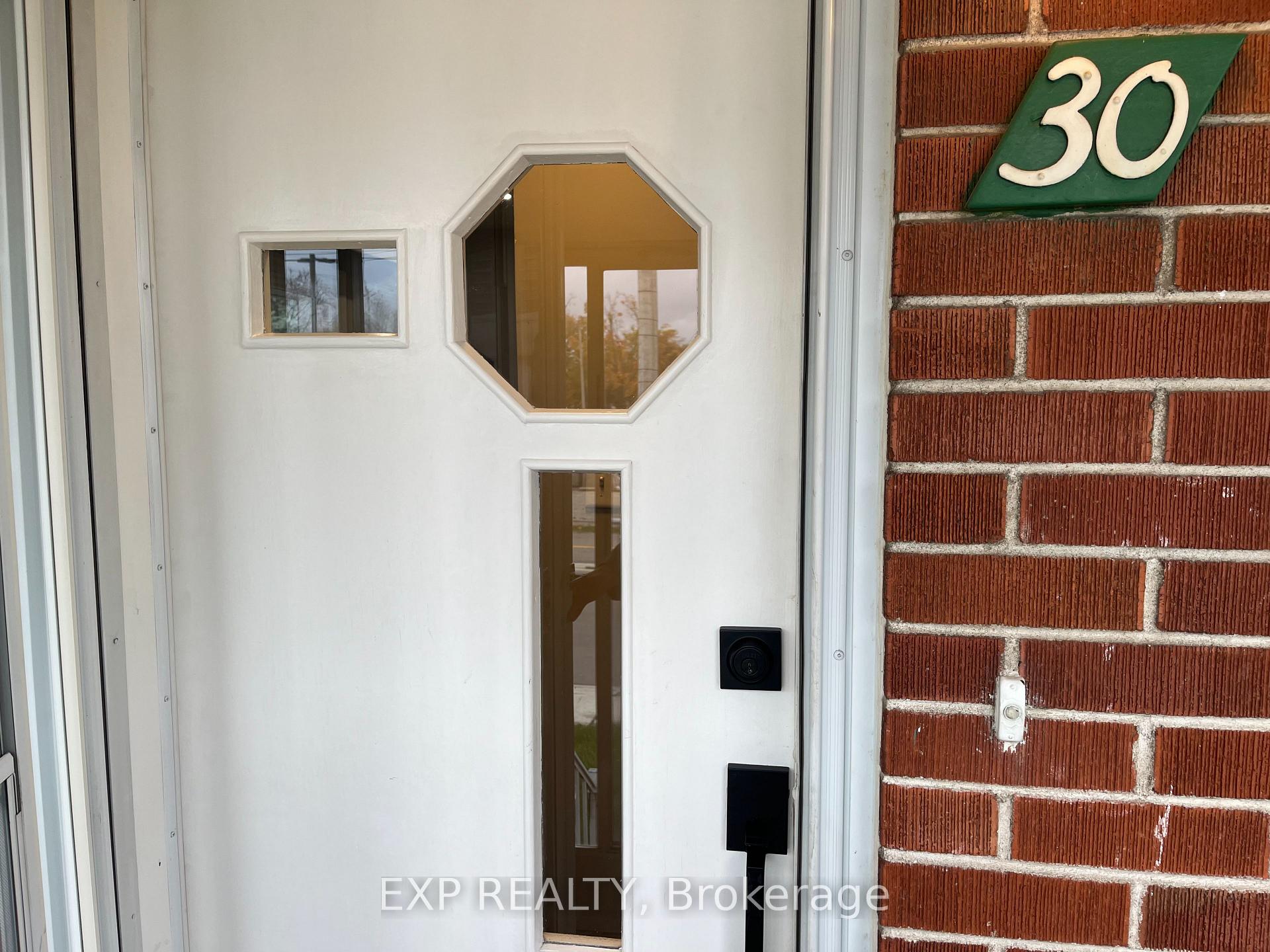 Photo 7 of 30 Stewart Street, Kitchener — HOMEH