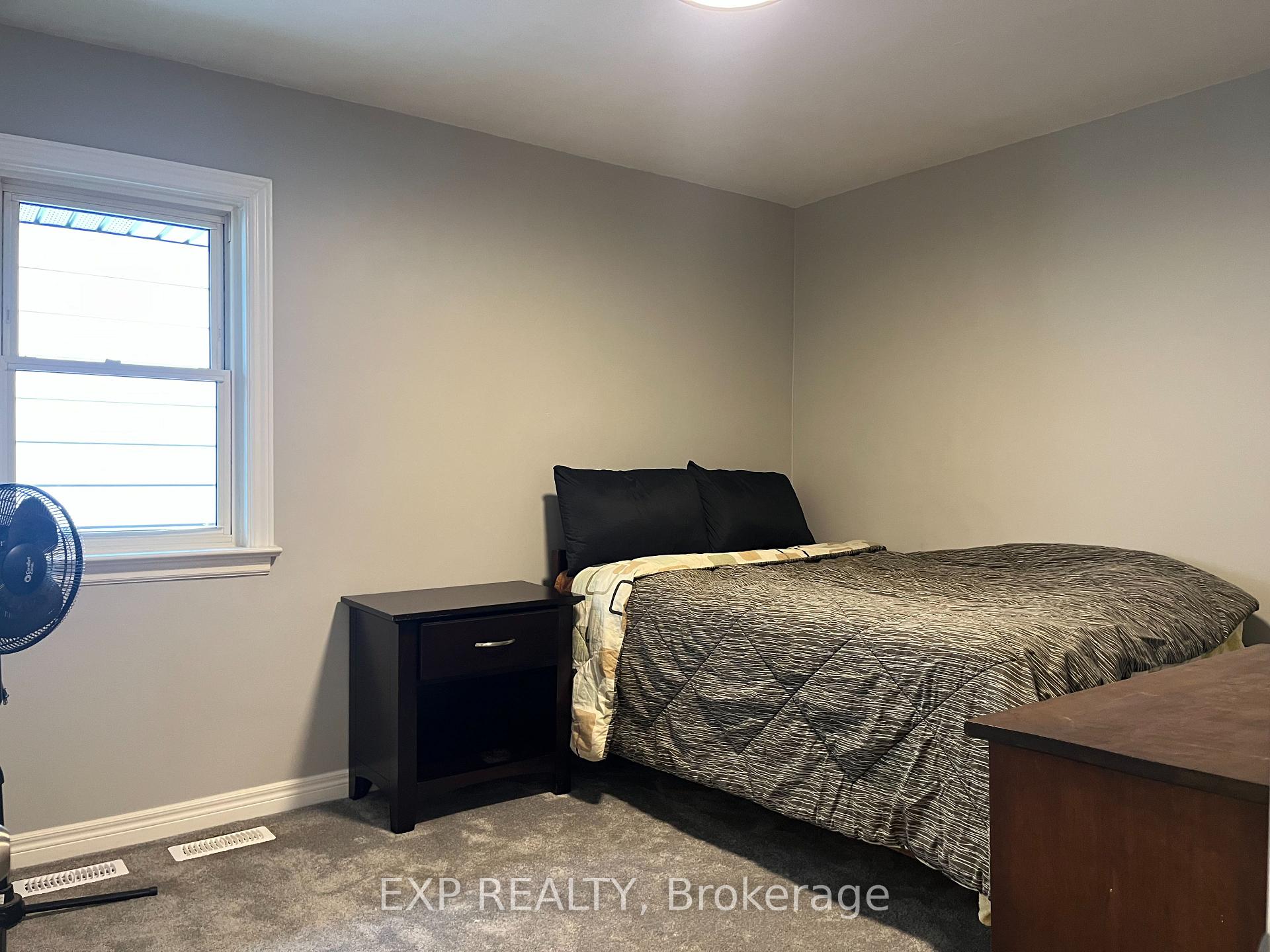Photo 18 of 30 Stewart Street, Kitchener — HOMEH
