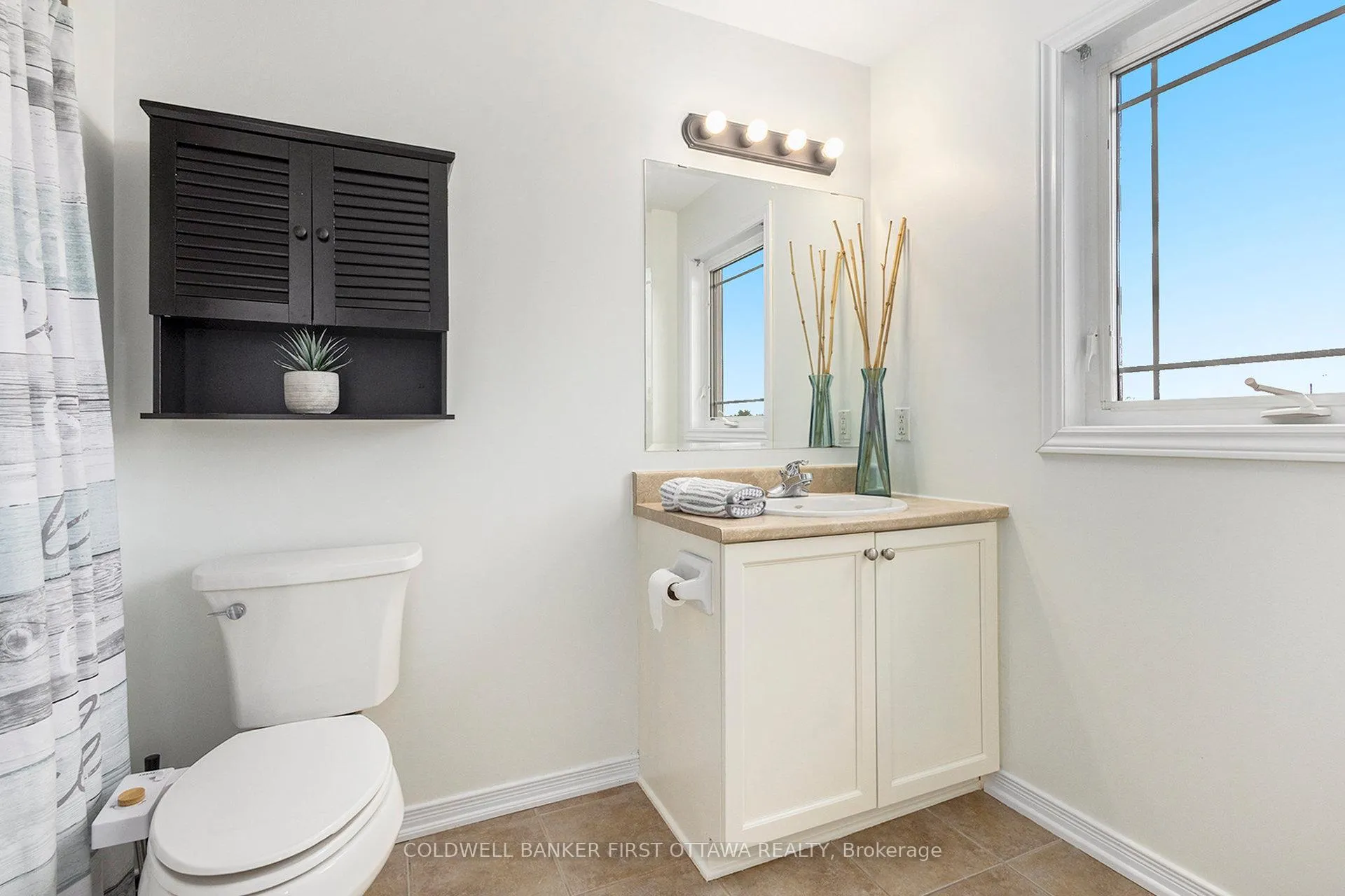 Photo 19 of 508 Pepperville Crescent, Ottawa, Kanata - Emerald Meadows/Trailwest — HOMEH