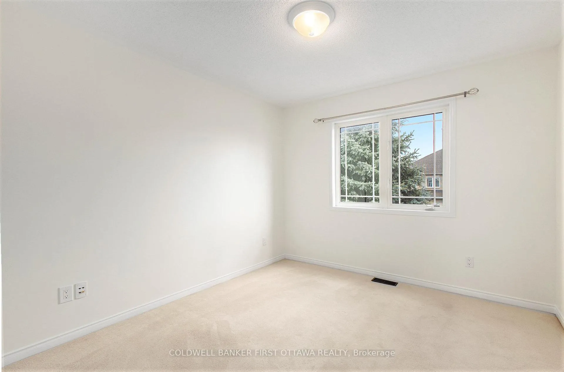 Photo 20 of 508 Pepperville Crescent, Ottawa, Kanata - Emerald Meadows/Trailwest — HOMEH