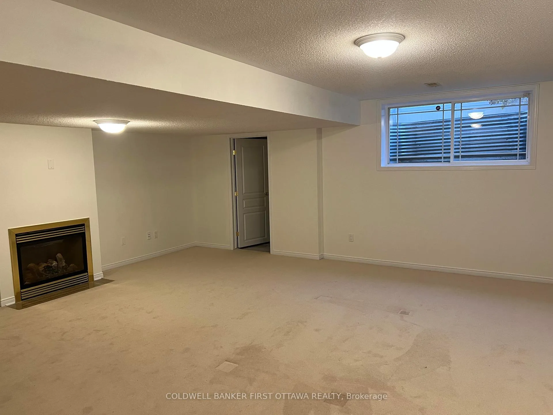 Photo 24 of 508 Pepperville Crescent, Ottawa, Kanata - Emerald Meadows/Trailwest — HOMEH