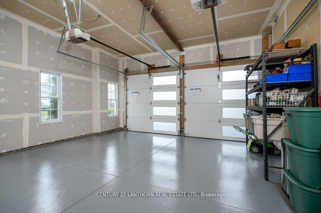 Photo 3 of 62 Davey Crescent, Loyalist, Amherstview — HOMEH