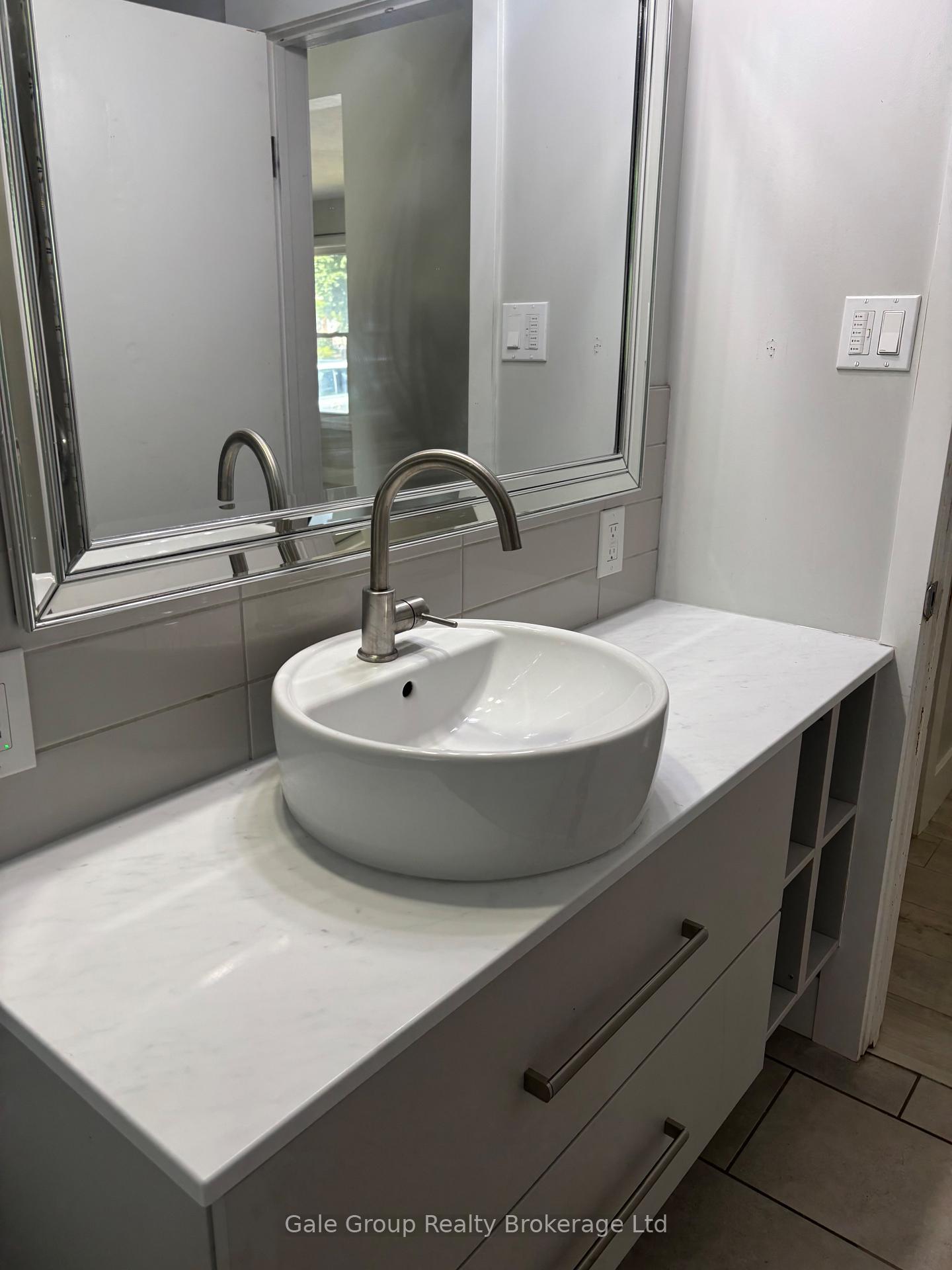 Photo 10 of Unit A - Upper Level, 131 Kinzie Avenue, Kitchener — HOMEH