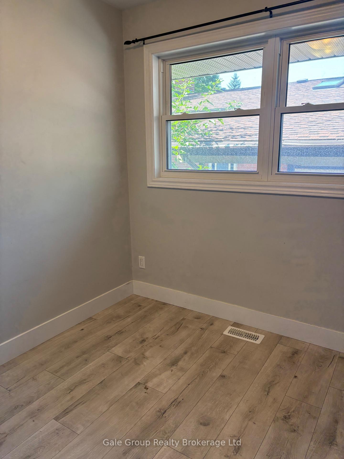 Photo 12 of Unit A - Upper Level, 131 Kinzie Avenue, Kitchener — HOMEH