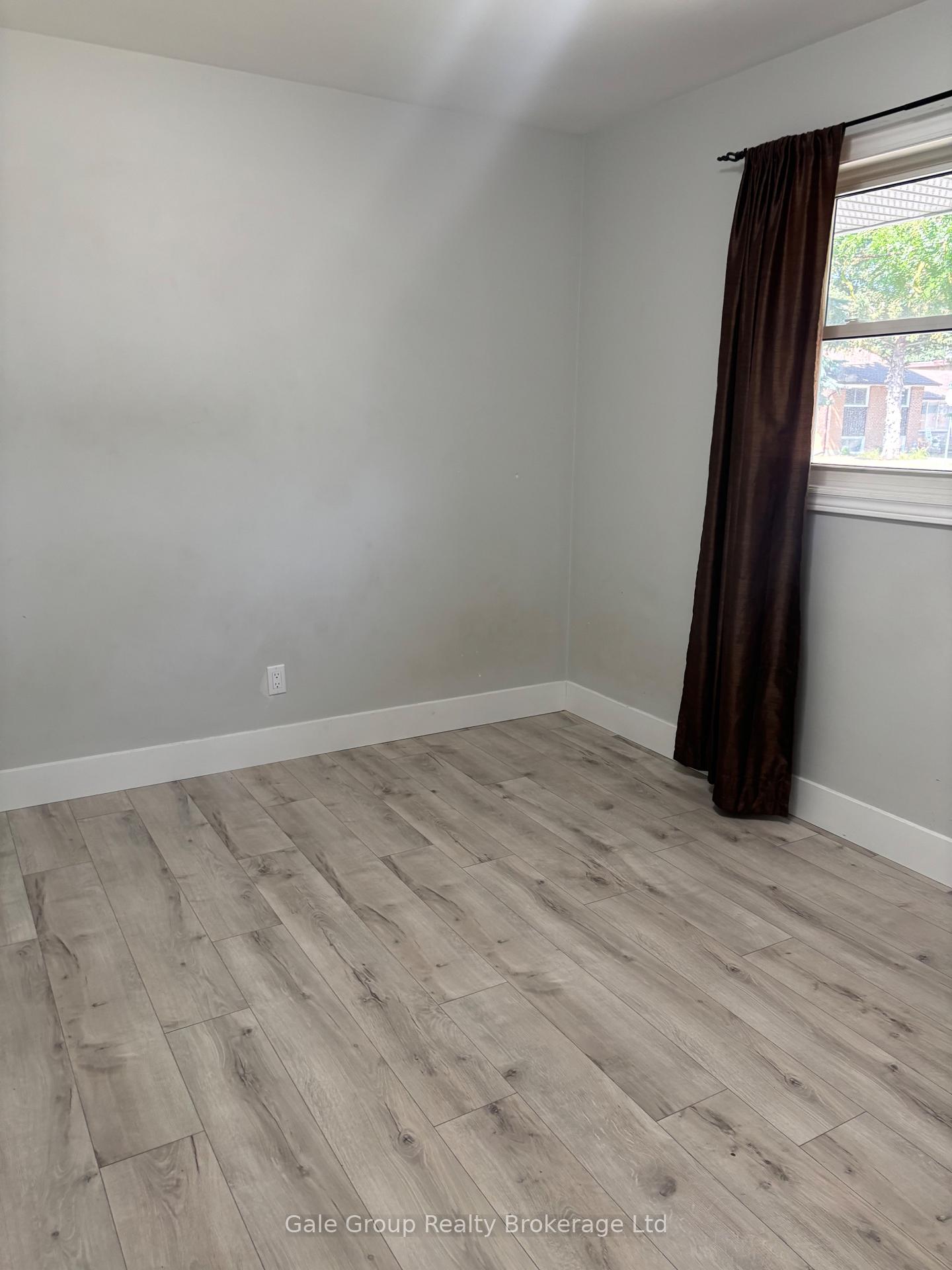 Photo 14 of Unit A - Upper Level, 131 Kinzie Avenue, Kitchener — HOMEH