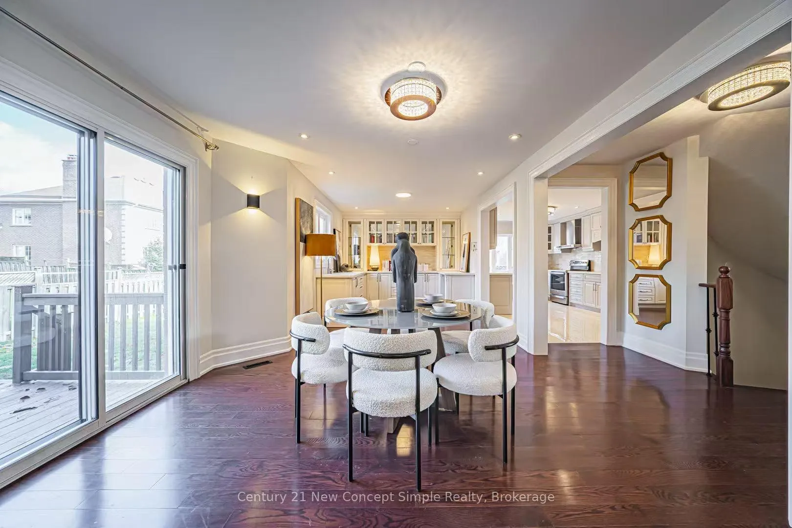 Photo 6 of 3 Moses Crescent, Markham, Cachet — HOMEH