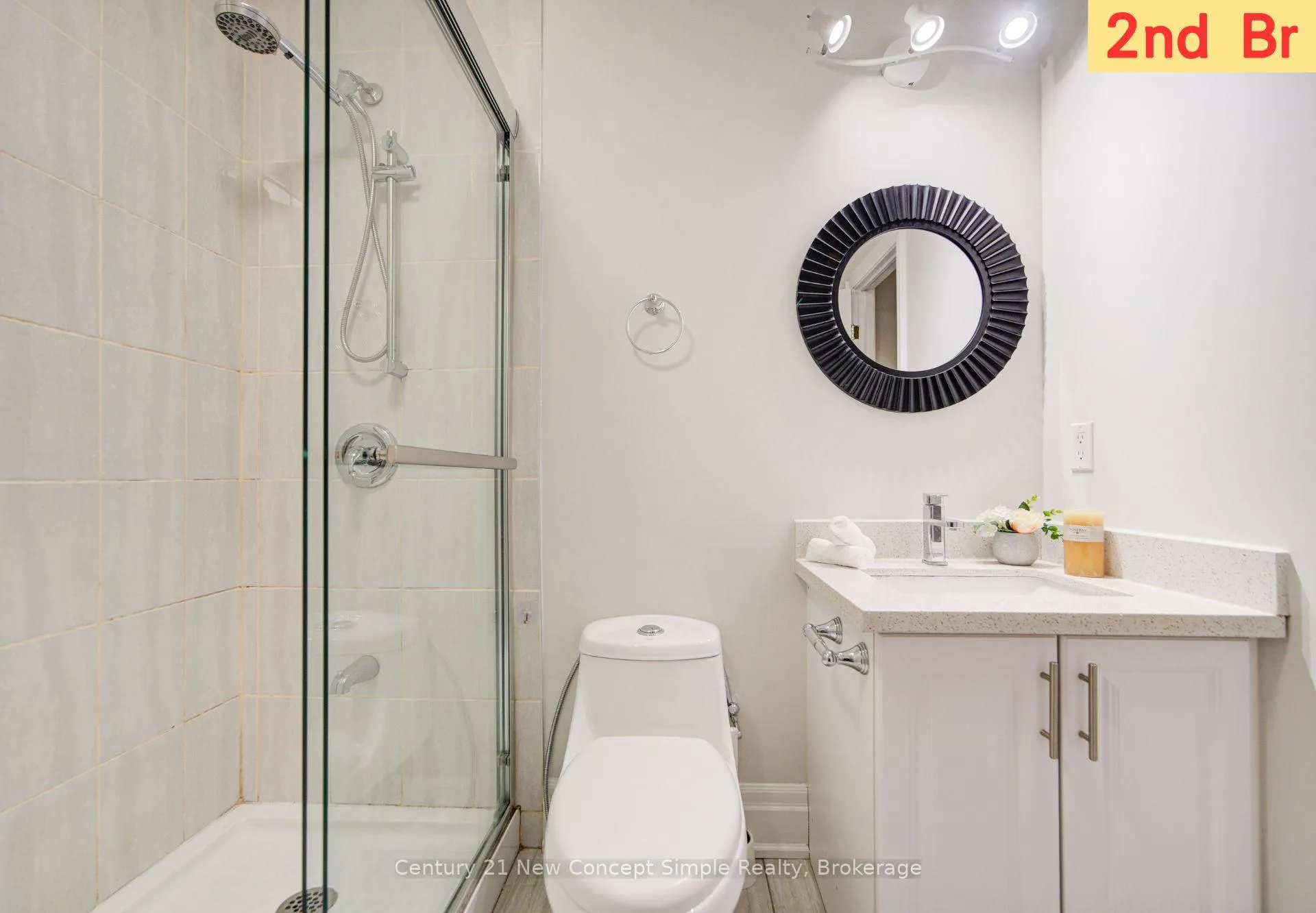 Photo 10 of 3 Moses Crescent, Markham, Cachet — HOMEH