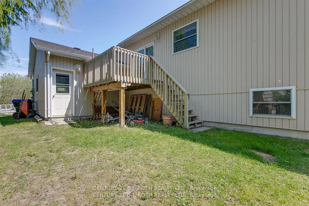 Photo 3 of 2636 Wilson Place, Innisfil, Rural Innisfil — HOMEH