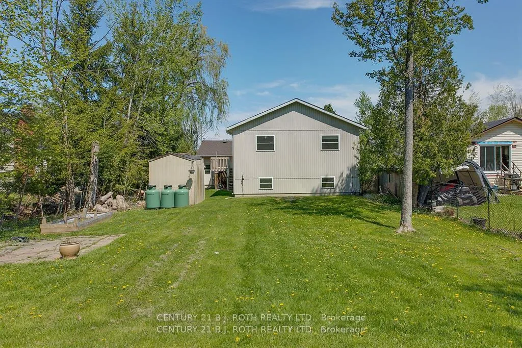 Photo 6 of 2636 Wilson Place, Innisfil, Rural Innisfil — HOMEH