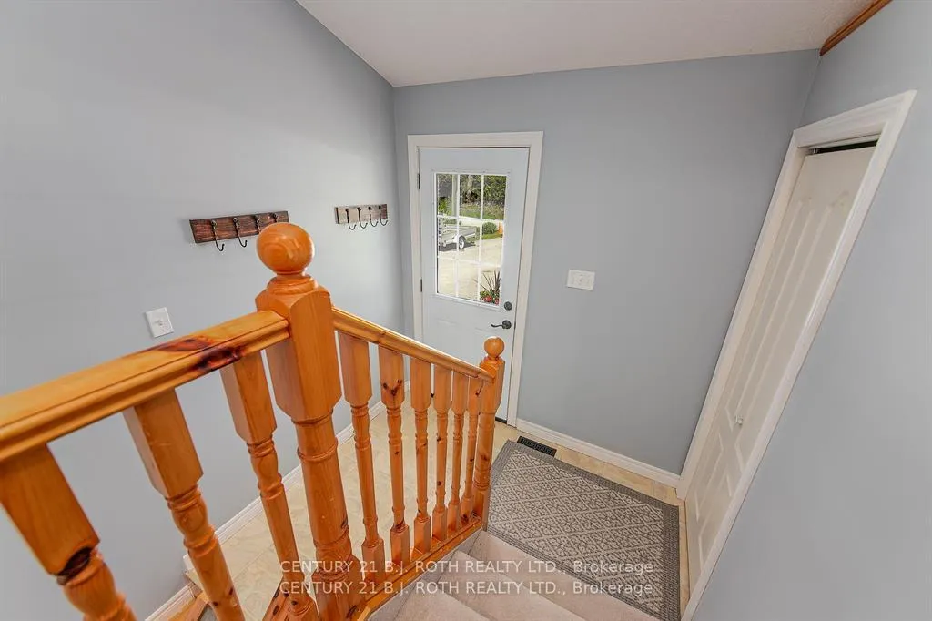 Photo 15 of 2636 Wilson Place, Innisfil, Rural Innisfil — HOMEH