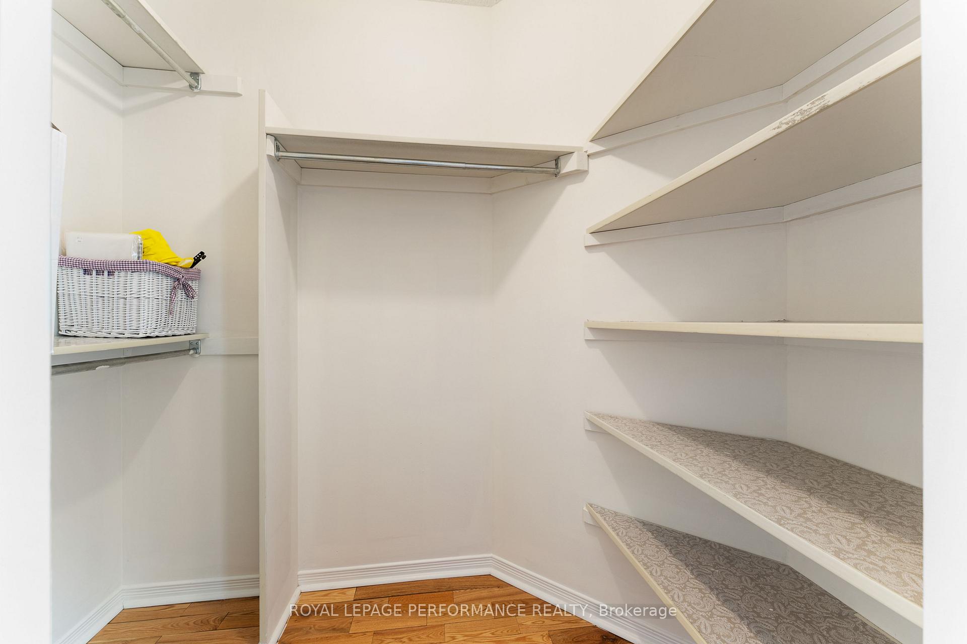 Photo 23 of 215 Walden Drive, Ottawa, Kanata - Kanata Lakes/Heritage Hills — HOMEH