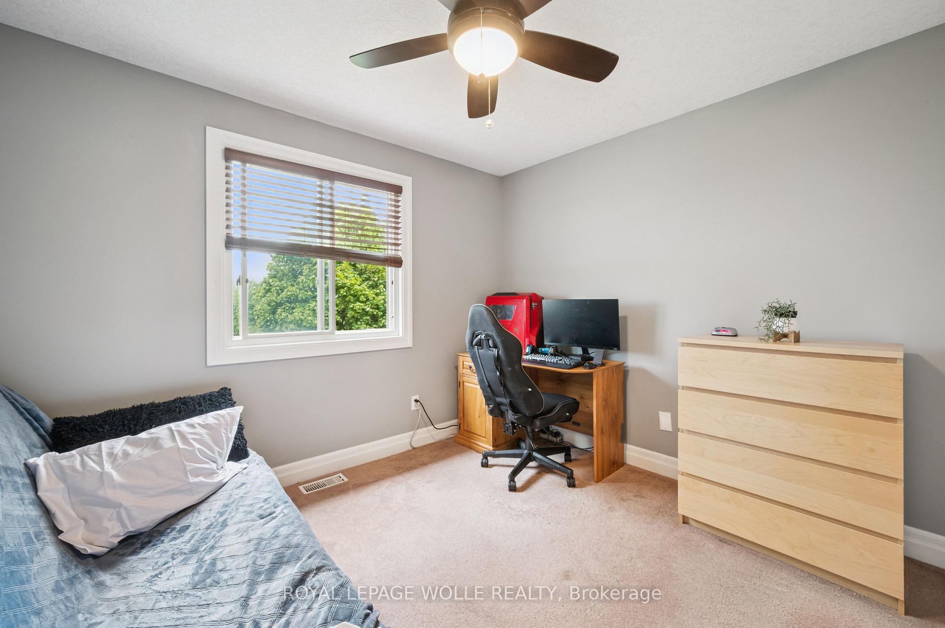 Photo 21 of 957 Banffshire Court, Kitchener — HOMEH