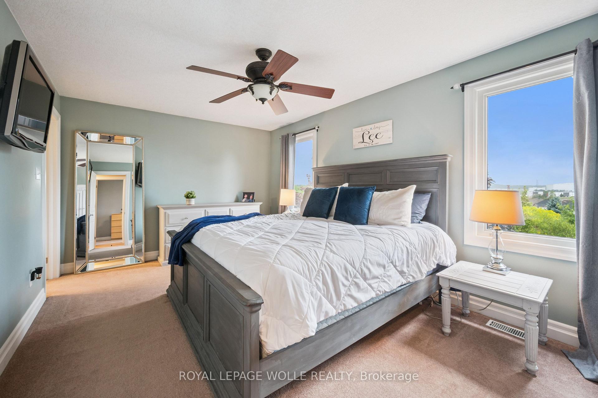 Photo 24 of 957 Banffshire Court, Kitchener — HOMEH