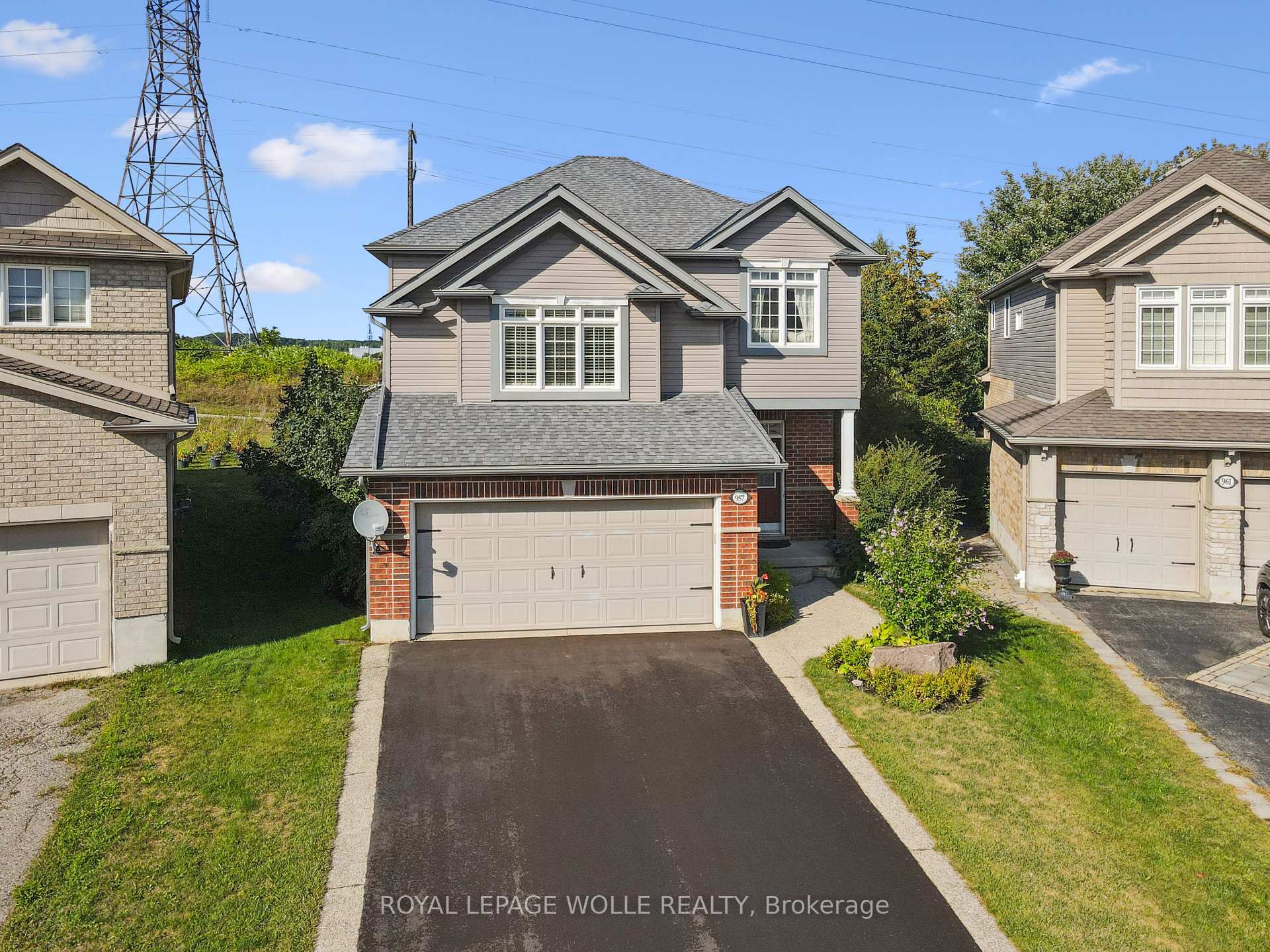 Photo 33 of 957 Banffshire Court, Kitchener — HOMEH