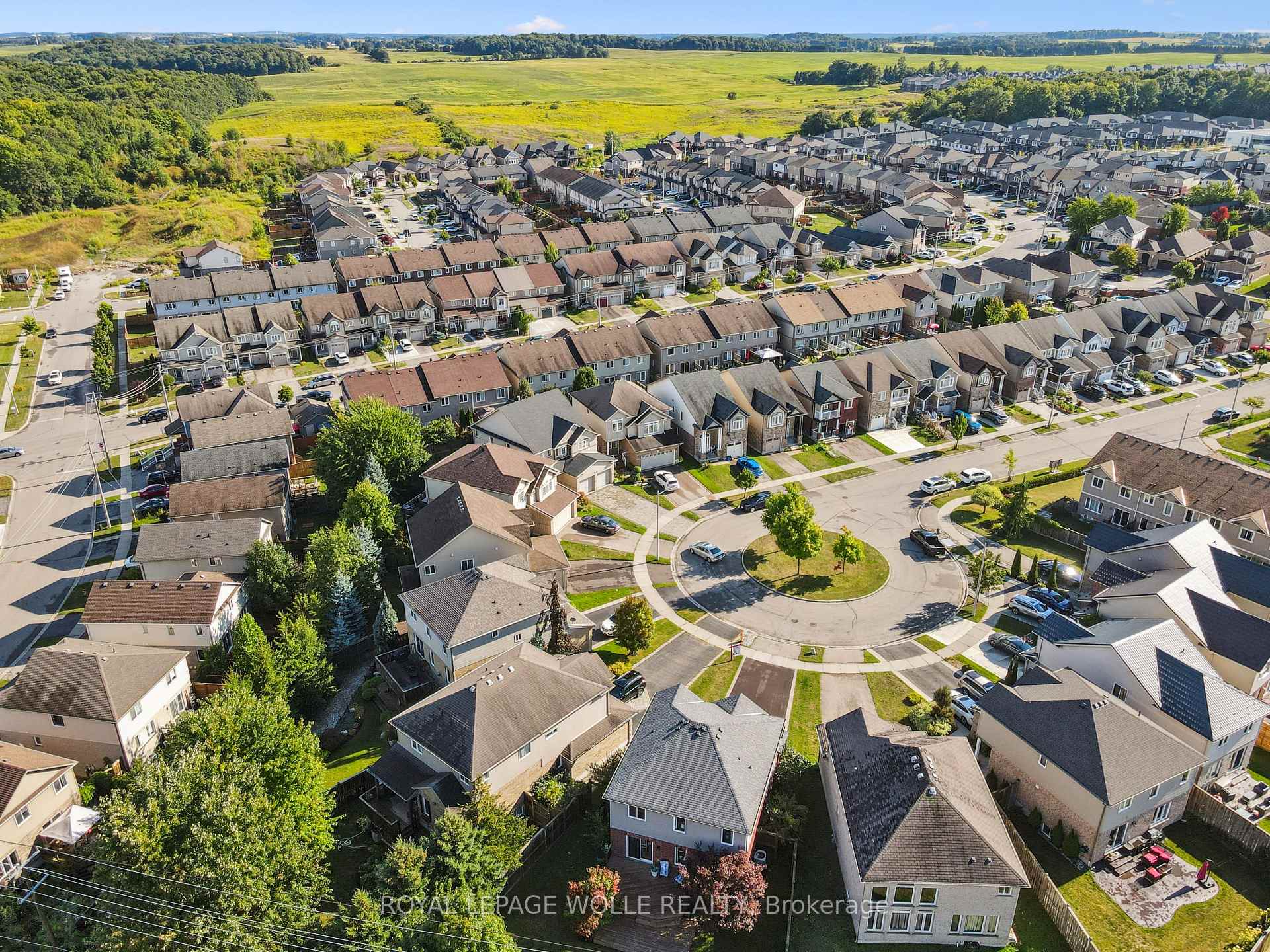 Photo 36 of 957 Banffshire Court, Kitchener — HOMEH