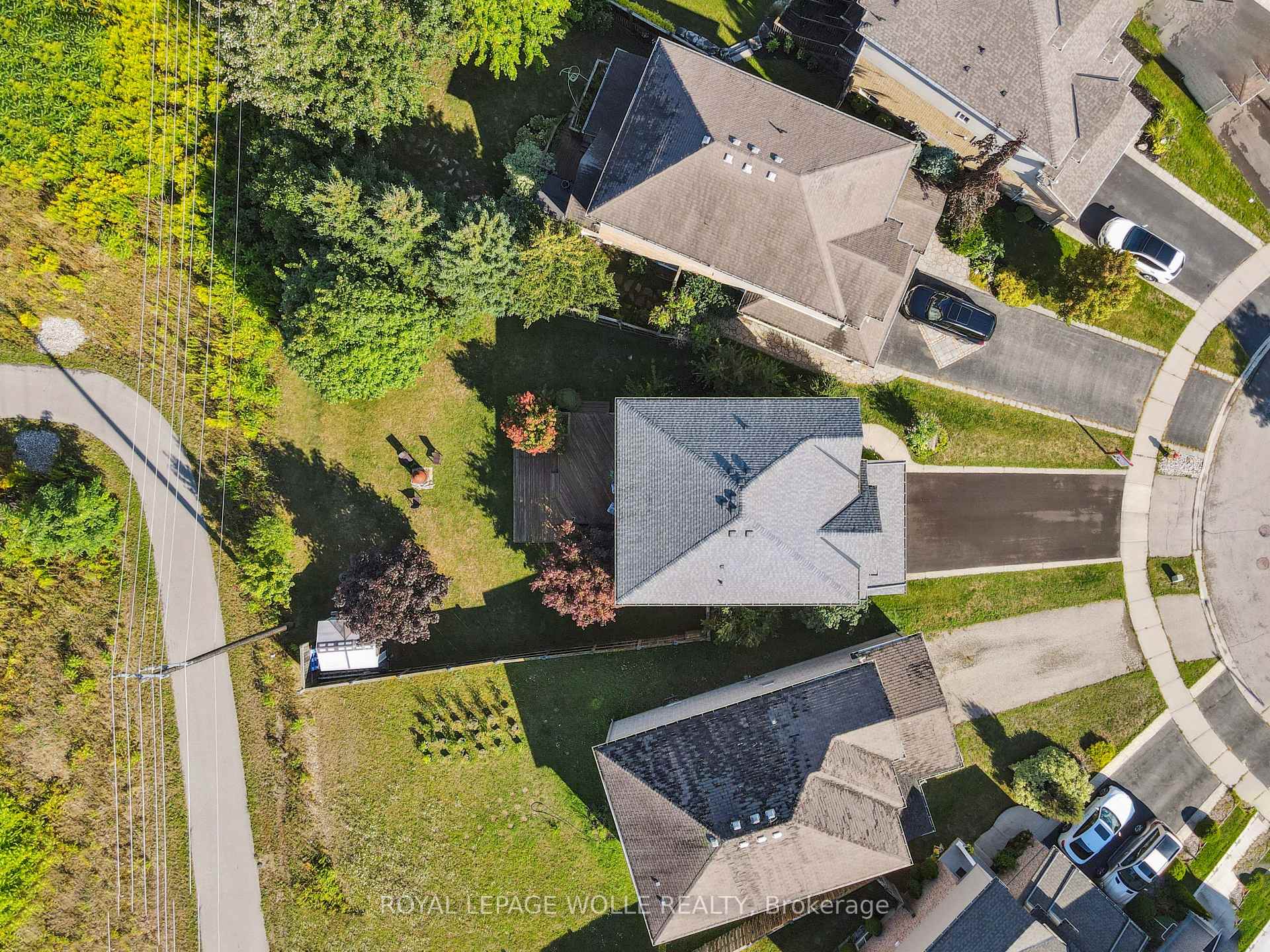 Photo 37 of 957 Banffshire Court, Kitchener — HOMEH