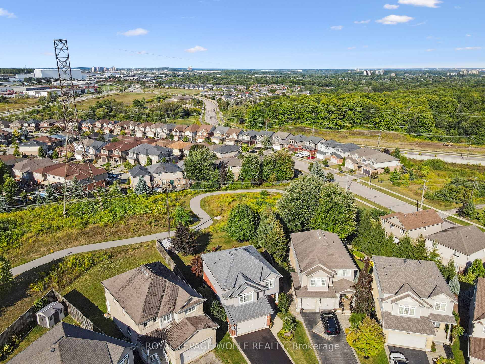 Photo 38 of 957 Banffshire Court, Kitchener — HOMEH