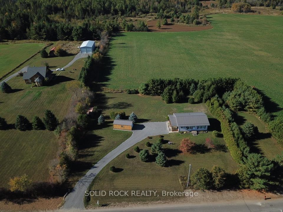 Photo 1 of 307 Kippen Road, McNab/Braeside, Mcnab/Braeside Twps — HOMEH