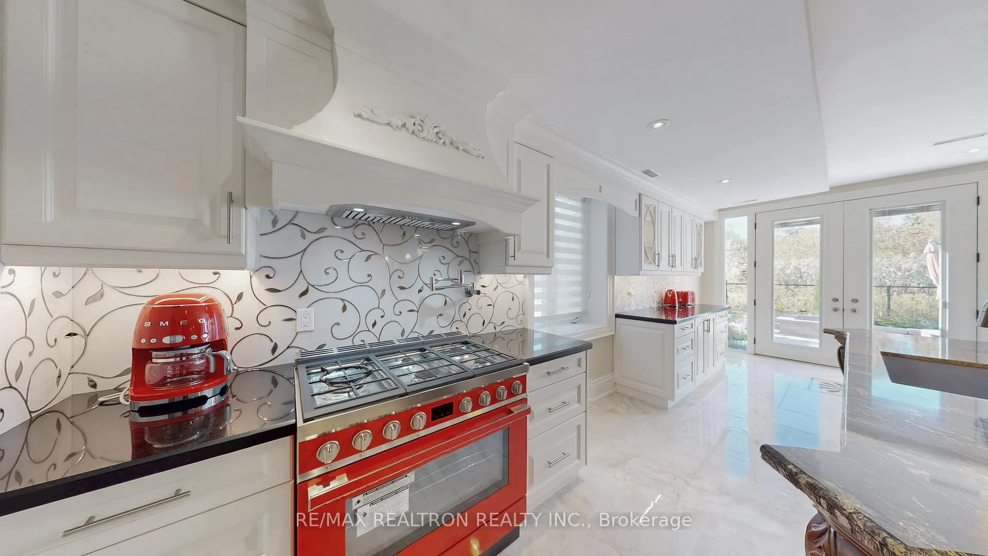Photo 37 of 24 Hogan Court, King, King City — HOMEH
