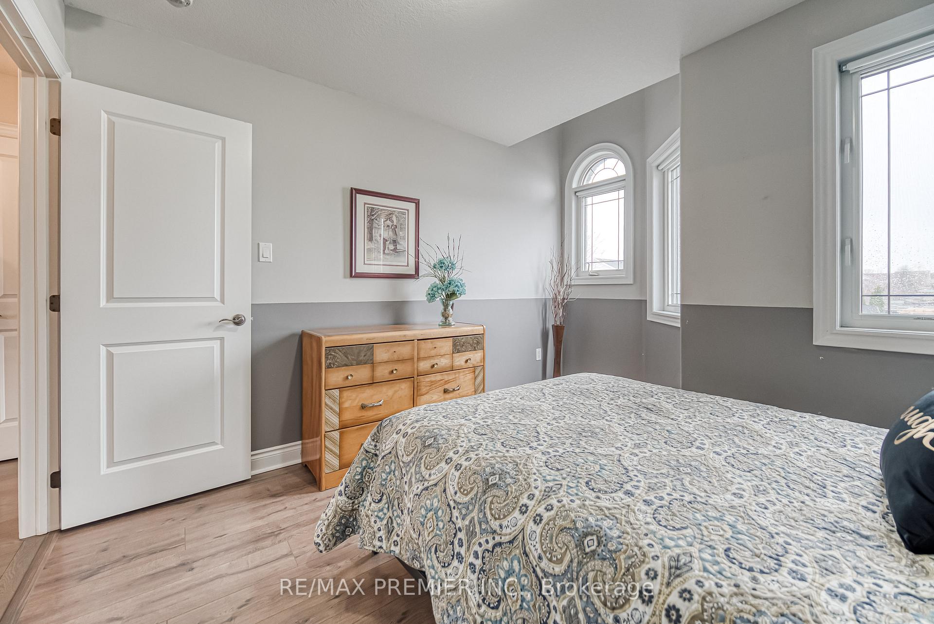 Photo 22 of 1878 Lamstone Street, Innisfil, Alcona — HOMEH