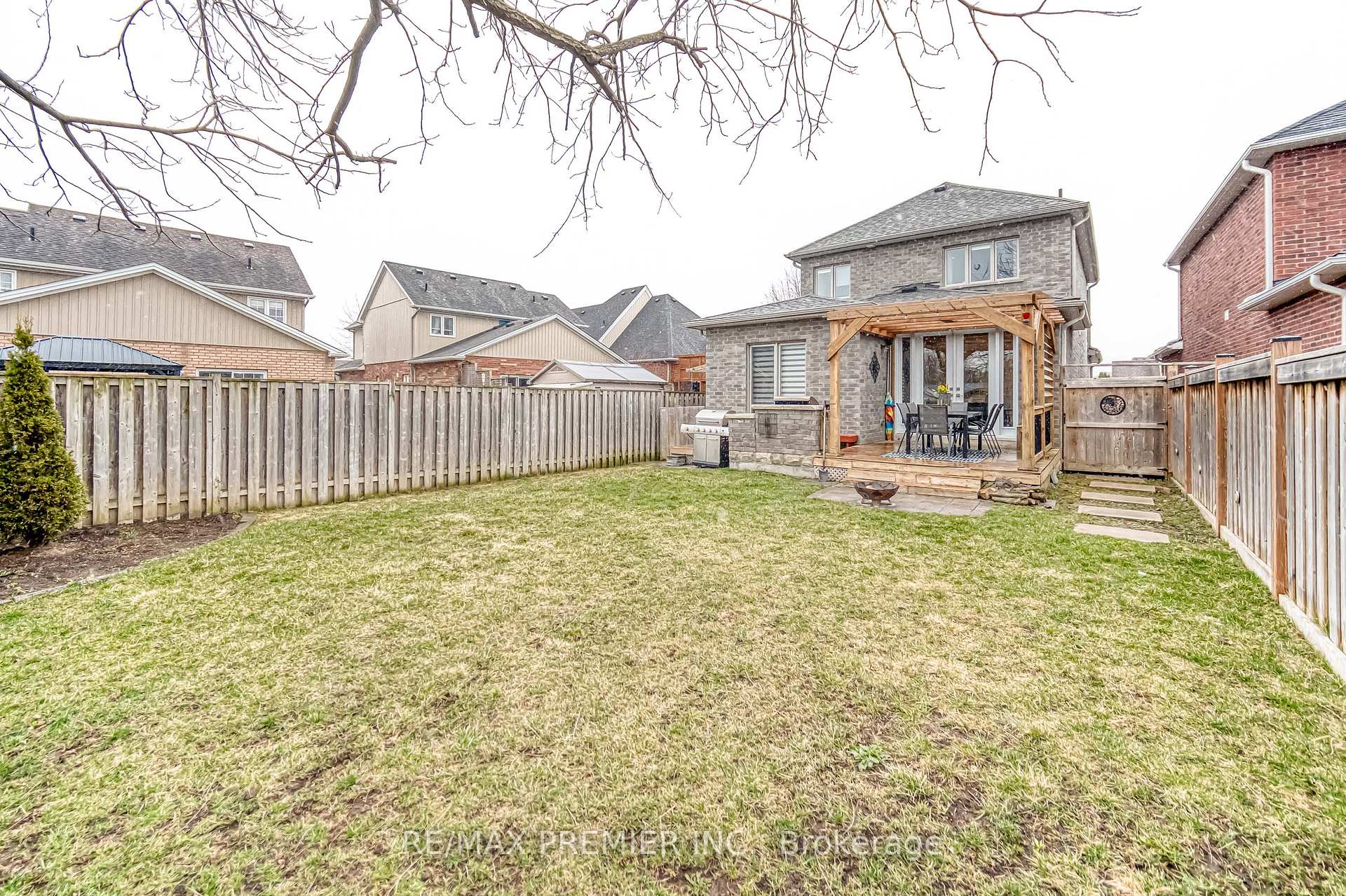 Photo 32 of 1878 Lamstone Street, Innisfil, Alcona — HOMEH