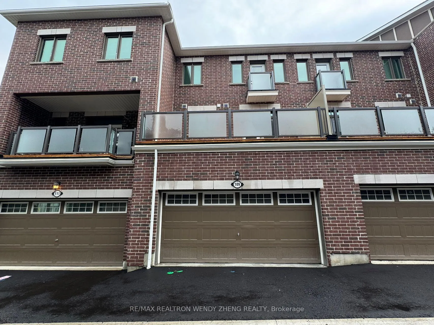 Photo 15 of 109 Thomas Frisby Jr Crescent, Markham, Victoria Square — HOMEH