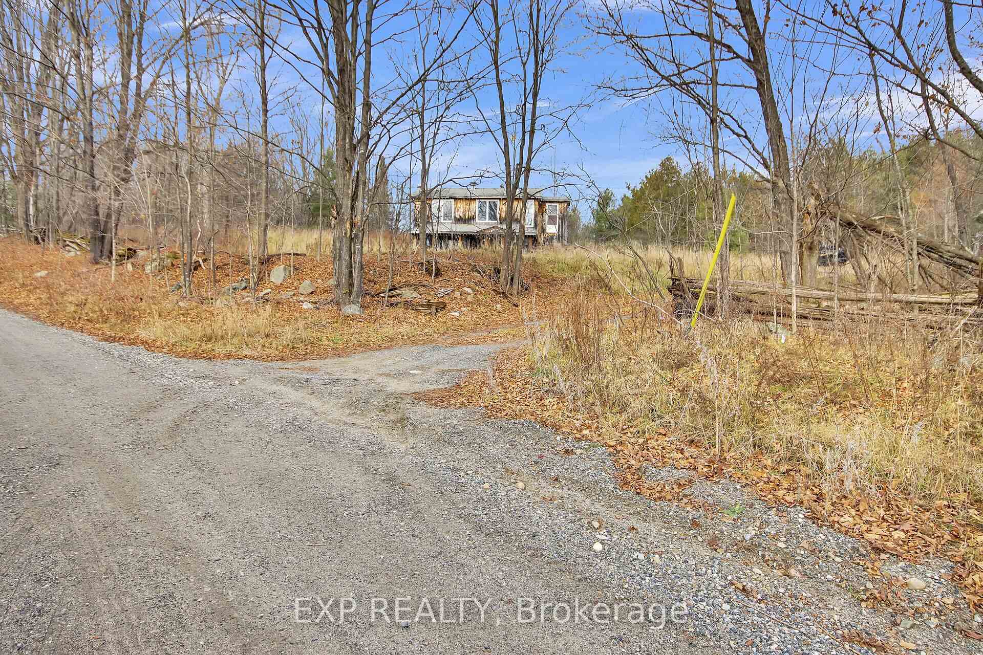 Front of 370 Darling, Concession 10 Road