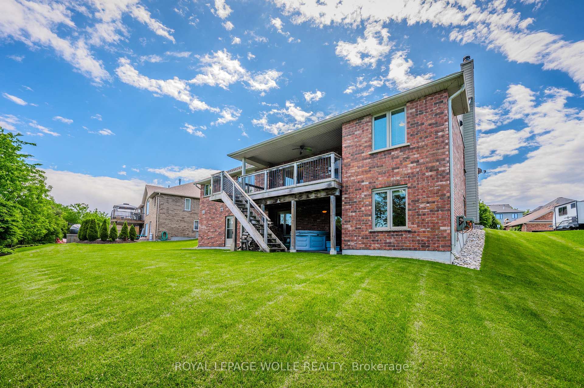 Photo 32 of 174 River Run Road, Mapleton, Rural Mapleton — HOMEH