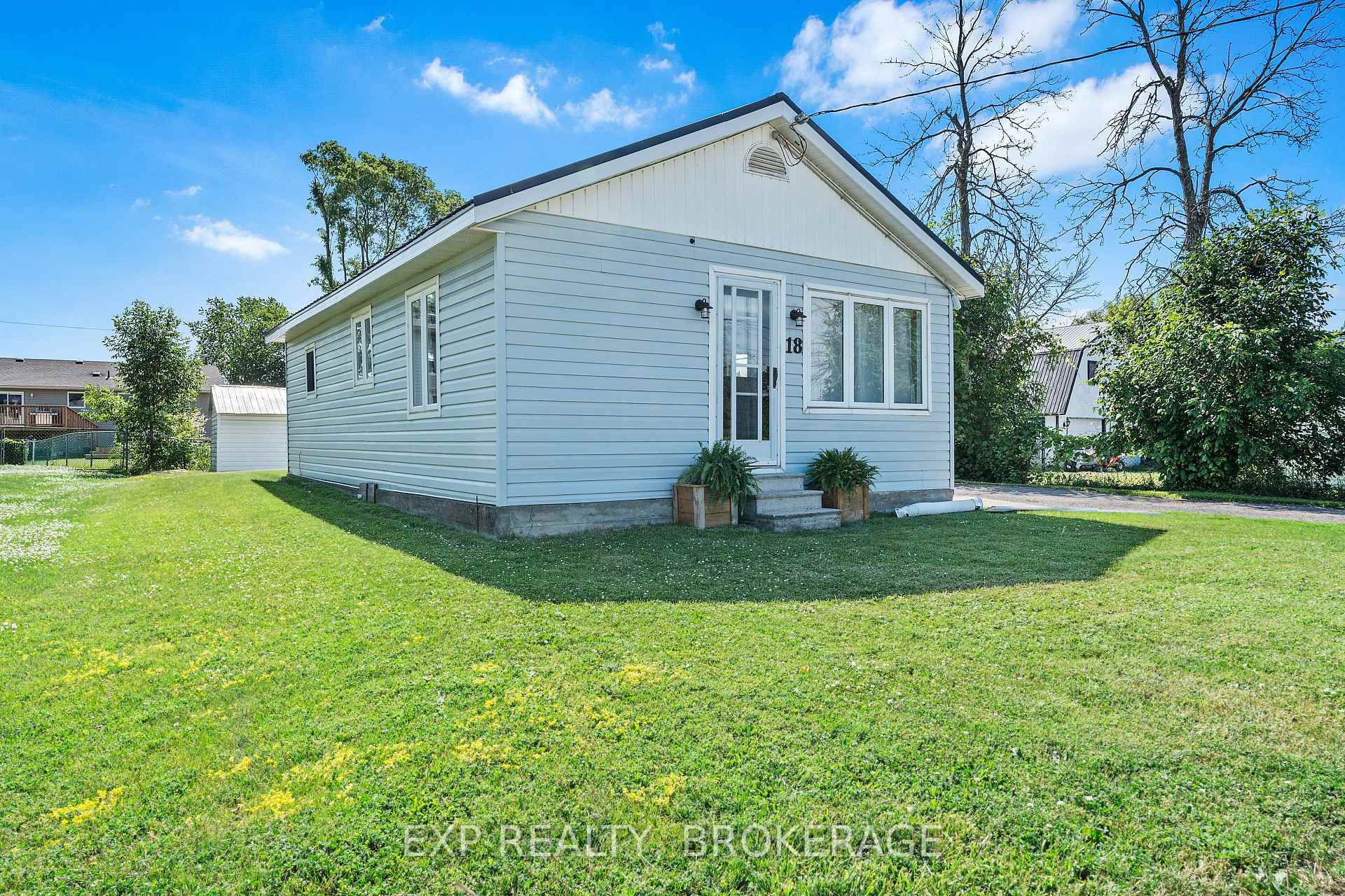 Photo 3 of 18 Mud Lake Road S, Loyalist, Odessa — HOMEH