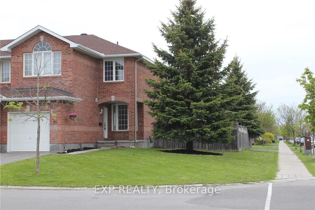 Photo 1 of 10 Woliston Crescent, Ottawa, Kanata - Morgan's Grant/South March — HOMEH