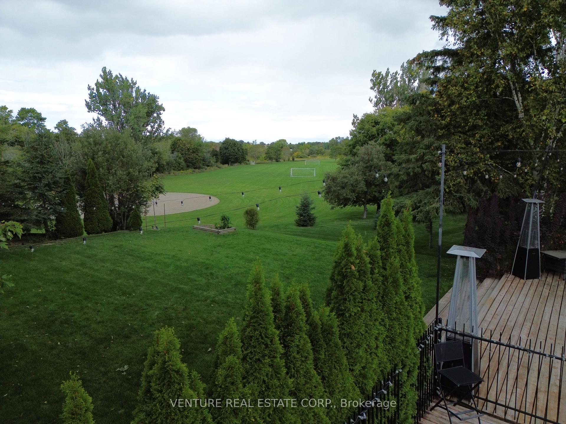 Photo 29 of 162 Western Avenue, King, Schomberg — HOMEH