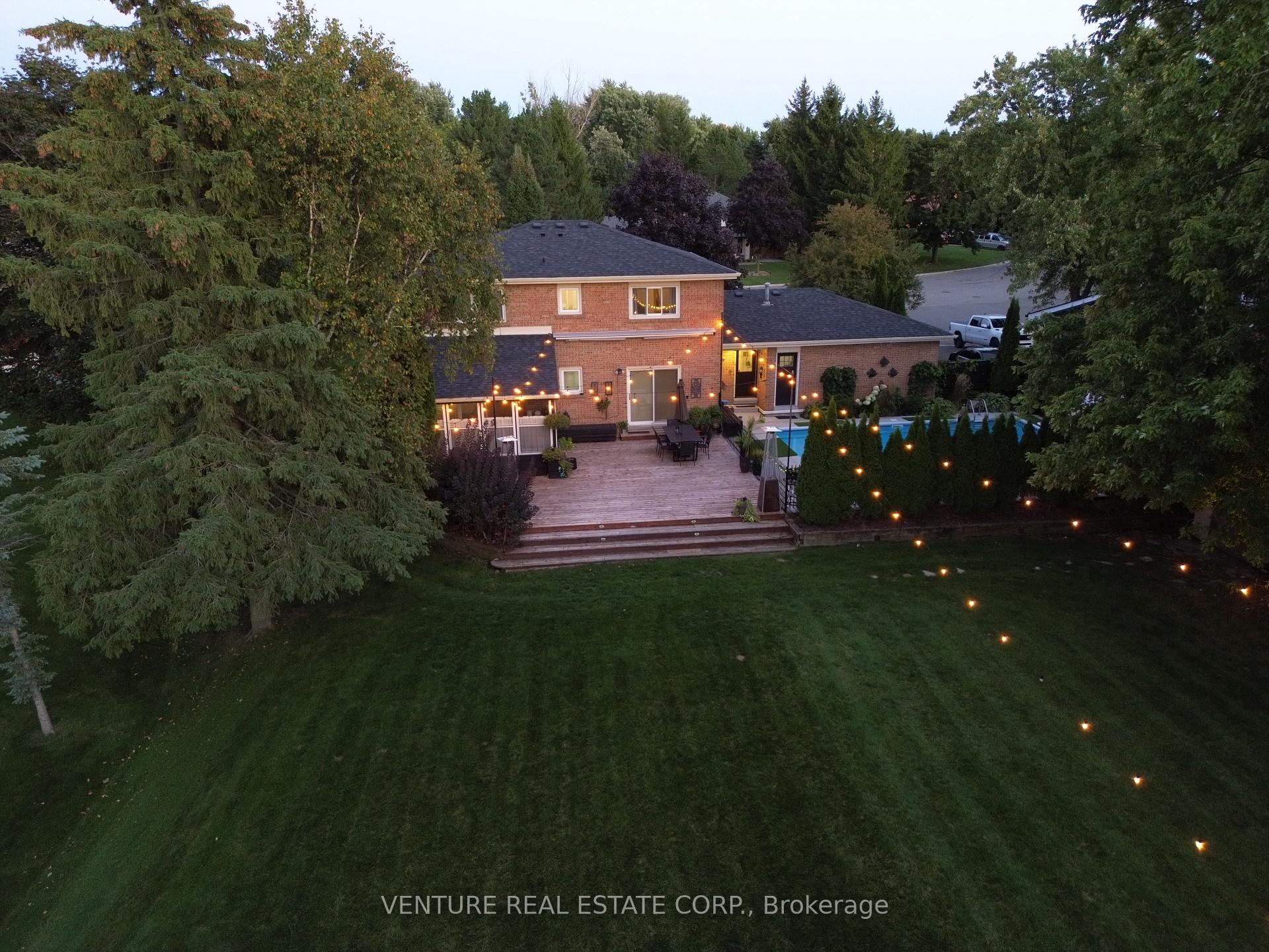 Photo 32 of 162 Western Avenue, King, Schomberg — HOMEH