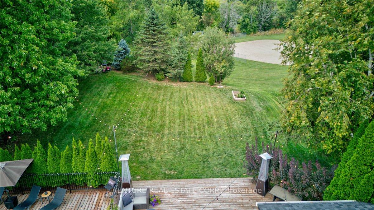 Photo 35 of 162 Western Avenue, King, Schomberg — HOMEH