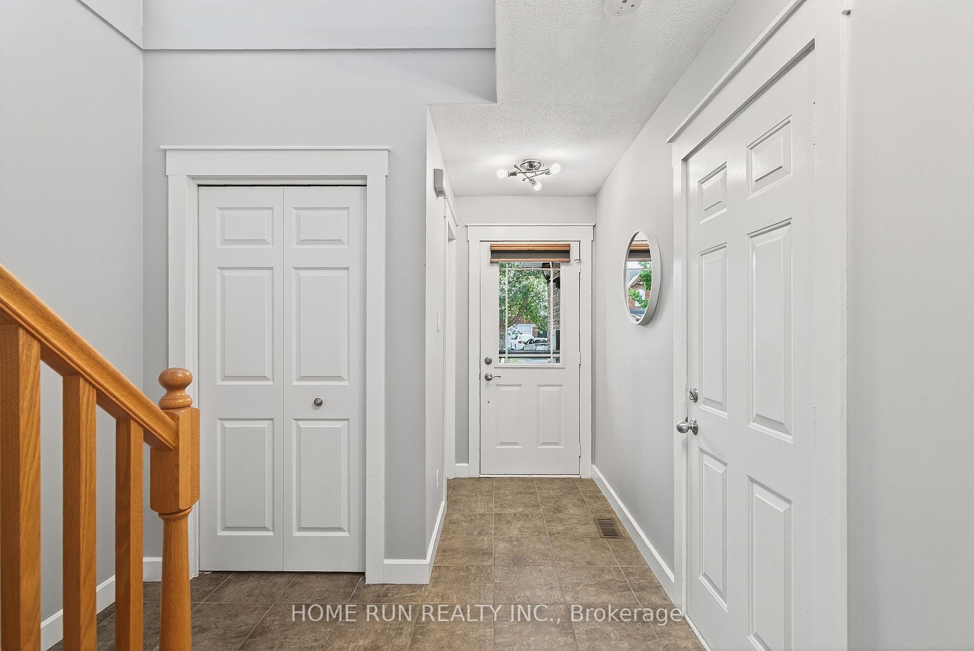 Photo 6 of 19 Harrington Court, Ottawa, Kanata - Kanata Lakes/Heritage Hills — HOMEH