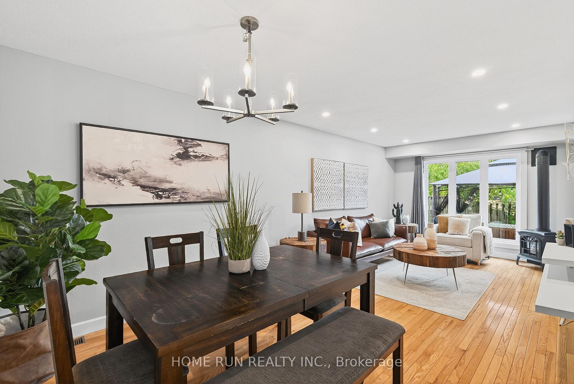 Photo 9 of 19 Harrington Court, Ottawa, Kanata - Kanata Lakes/Heritage Hills — HOMEH