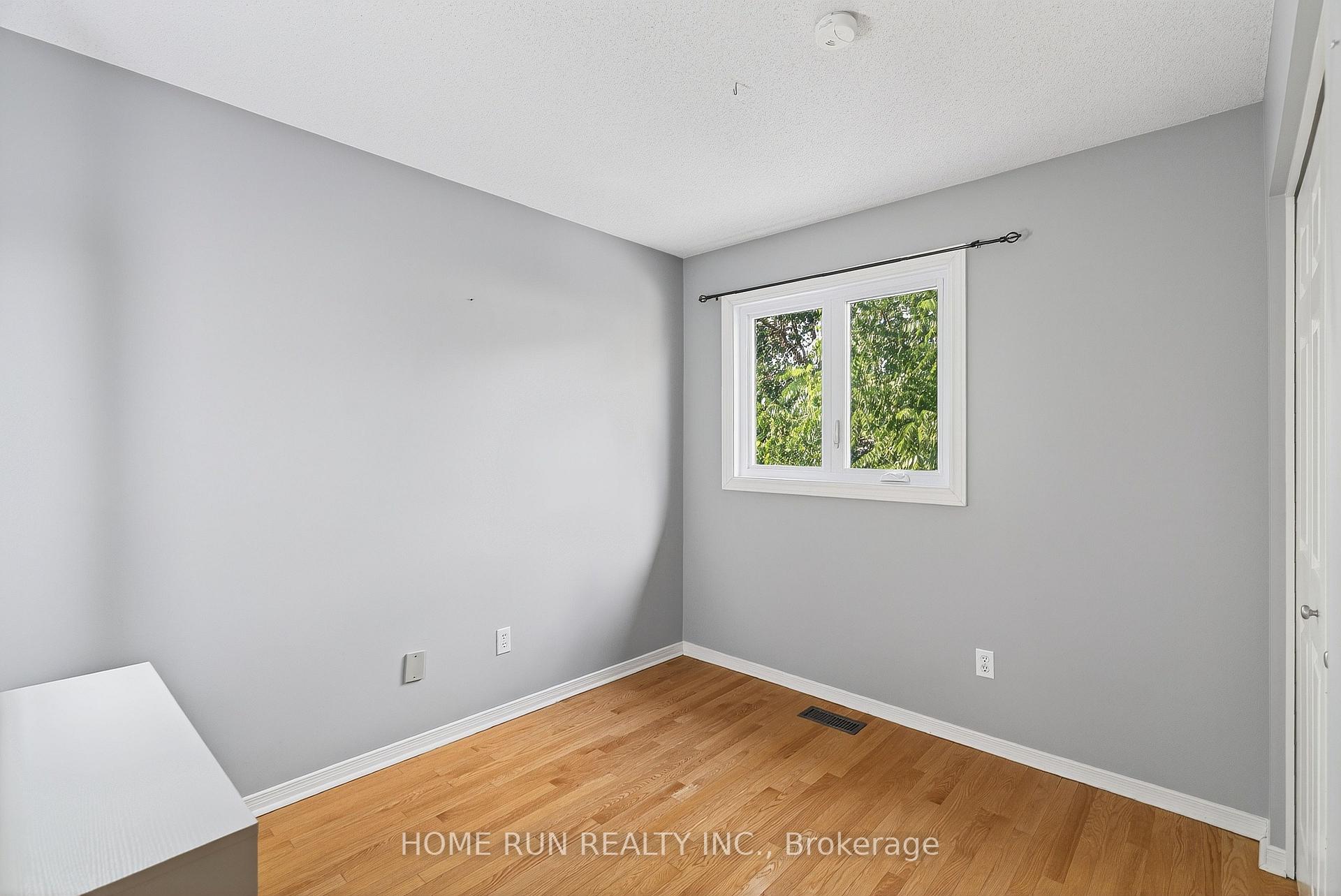 Photo 27 of 19 Harrington Court, Ottawa, Kanata - Kanata Lakes/Heritage Hills — HOMEH