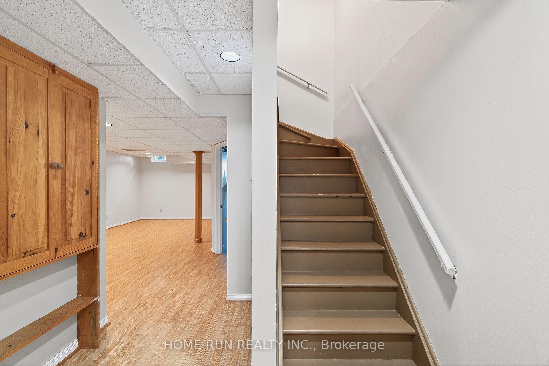 Photo 32 of 19 Harrington Court, Ottawa, Kanata - Kanata Lakes/Heritage Hills — HOMEH