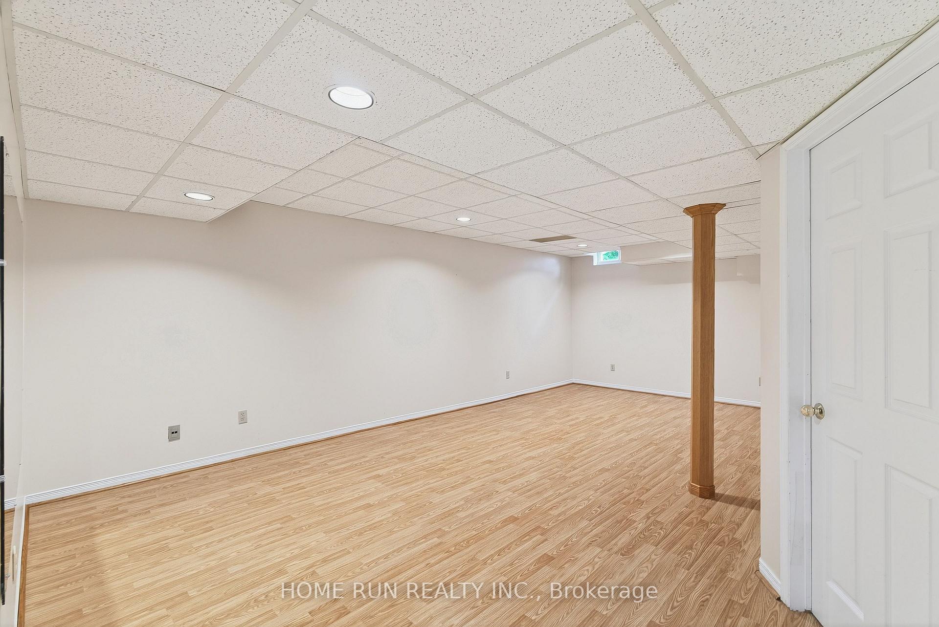 Photo 35 of 19 Harrington Court, Ottawa, Kanata - Kanata Lakes/Heritage Hills — HOMEH