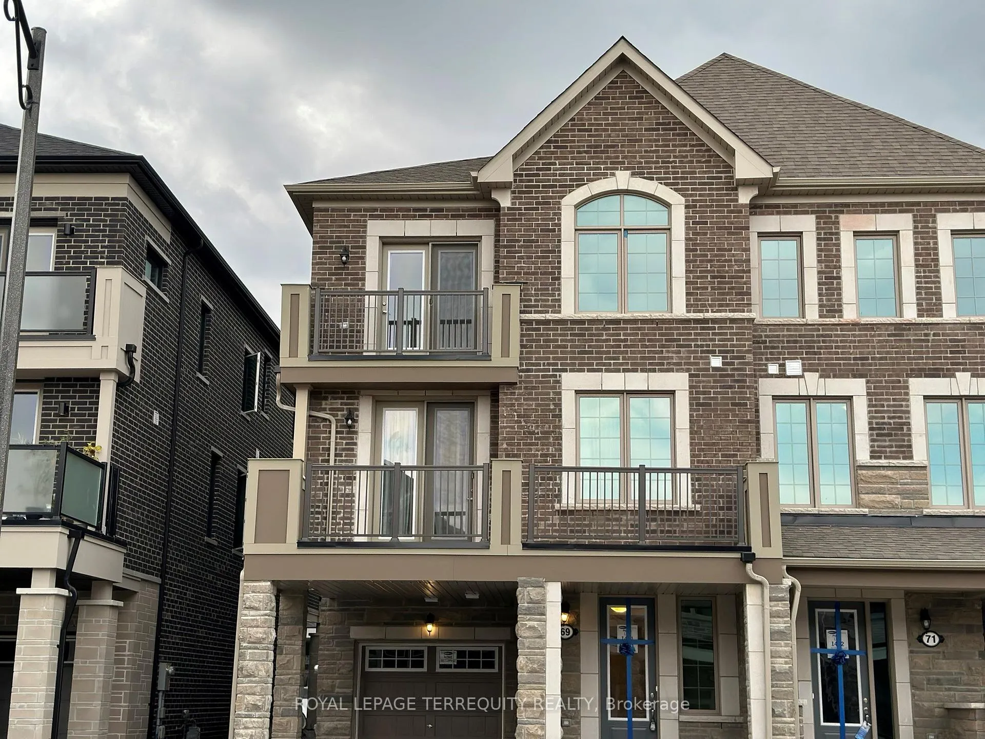 Photo 1 of 69 Therma Crescent, Markham, Victoria Square — HOMEH