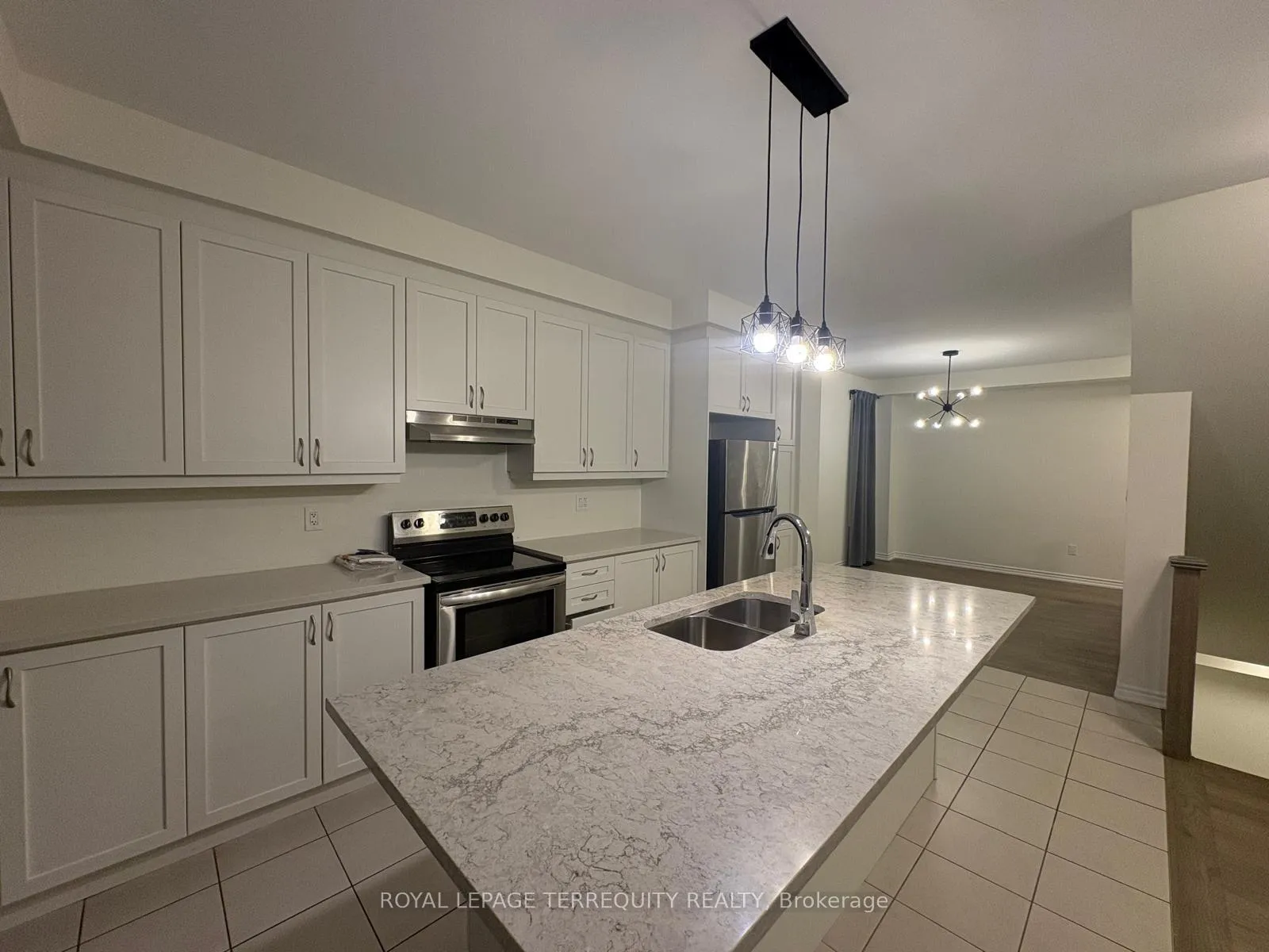 Photo 7 of 69 Therma Crescent, Markham, Victoria Square — HOMEH