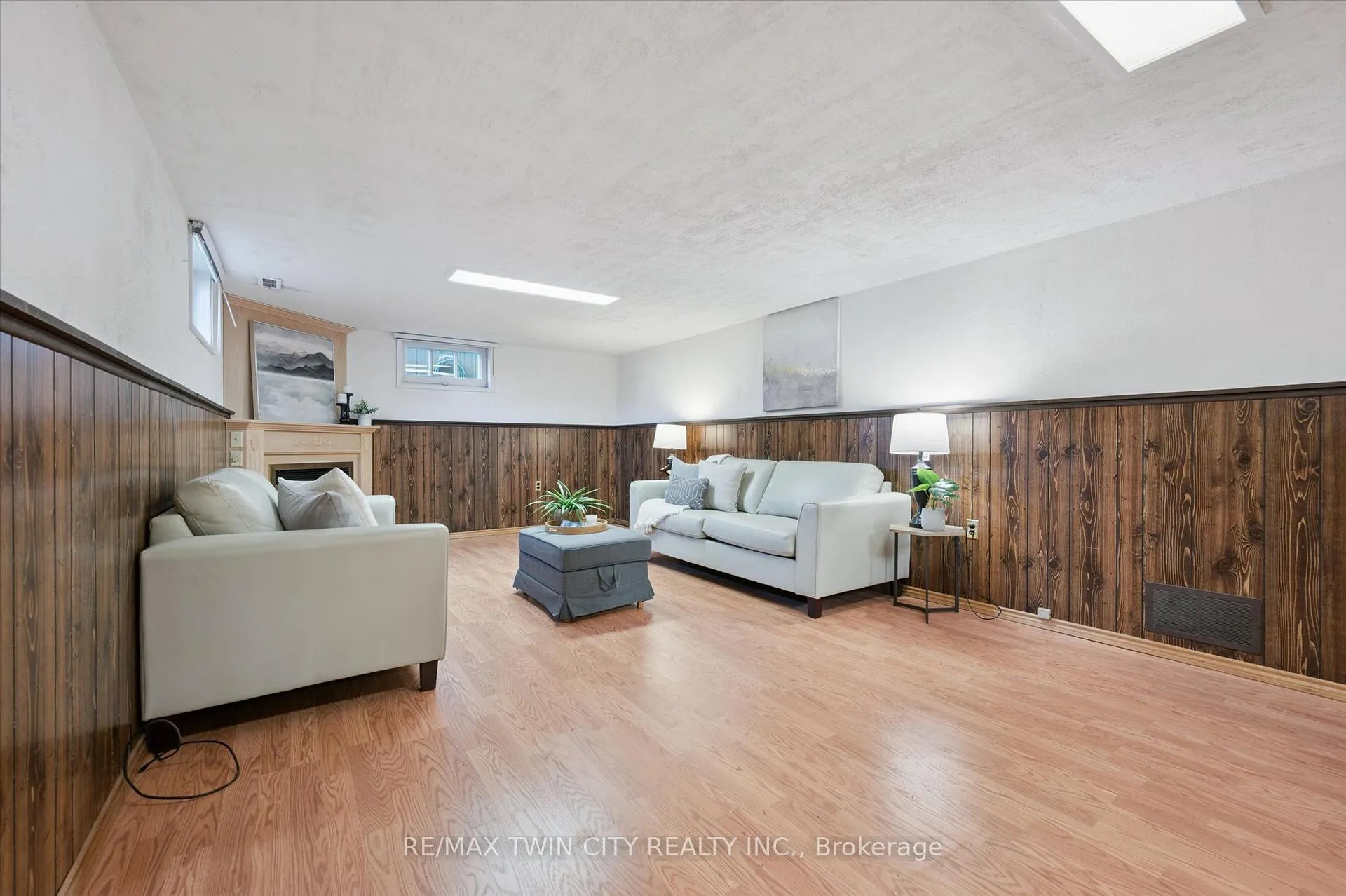 Photo 22 of 532 Victoria Street S, Kitchener — HOMEH