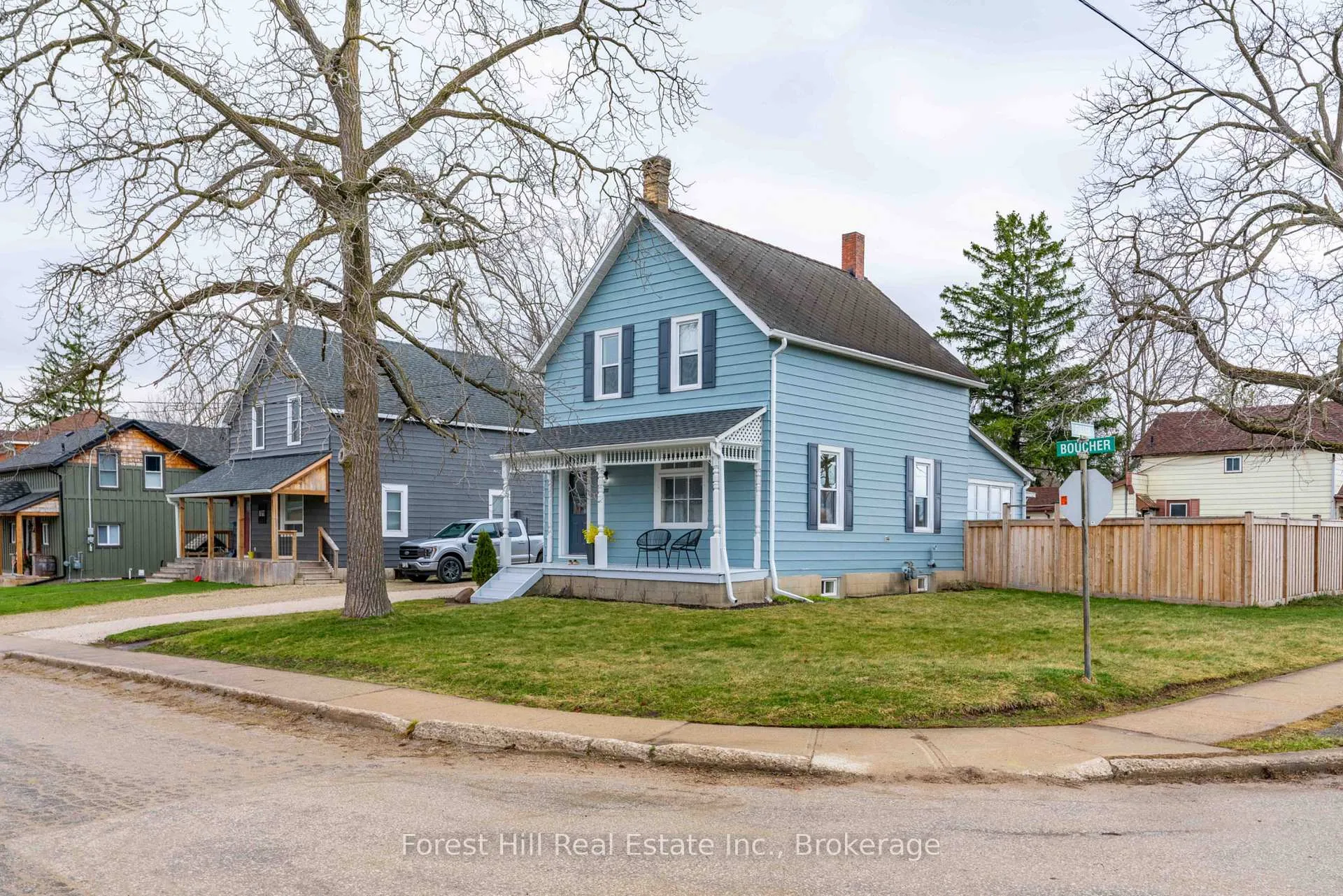 Photo 2 of 184 Boucher Street E, Meaford — HOMEH