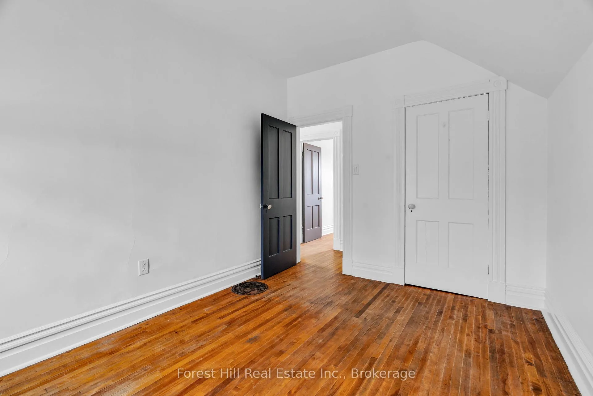 Photo 32 of 184 Boucher Street E, Meaford — HOMEH
